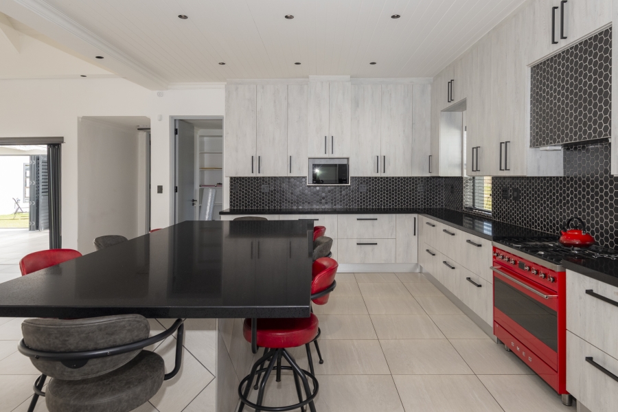 4 Bedroom Property for Sale in Long Acres Country Estate Western Cape